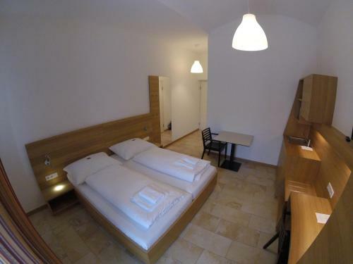 Hotel Aton