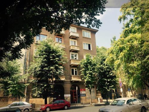 Apartment 18/10