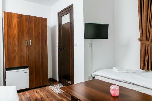 Hostal Guest House Byalata Kashta