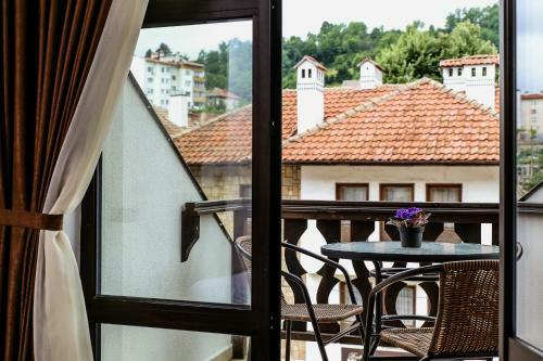 Hostal Guest House Byalata Kashta