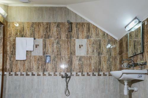 Hostal Guest House Byalata Kashta