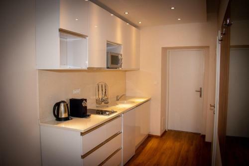 Aurellia Deluxe Apartments
