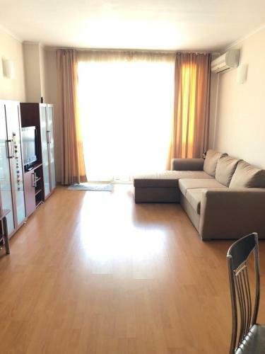 Central Plaza Apartment