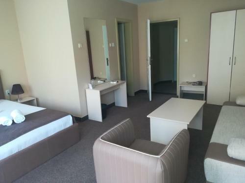 Hostal Downtown Plovdiv Family Hotel