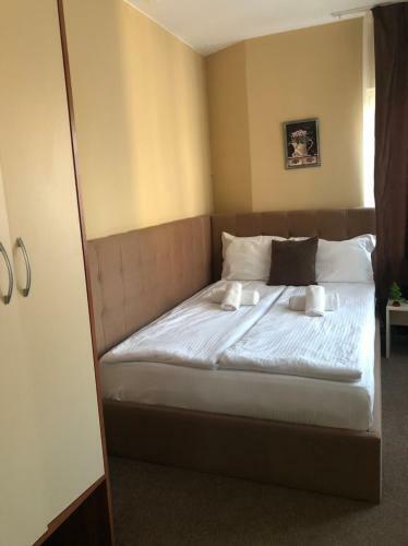 Hostal Downtown Plovdiv Family Hotel