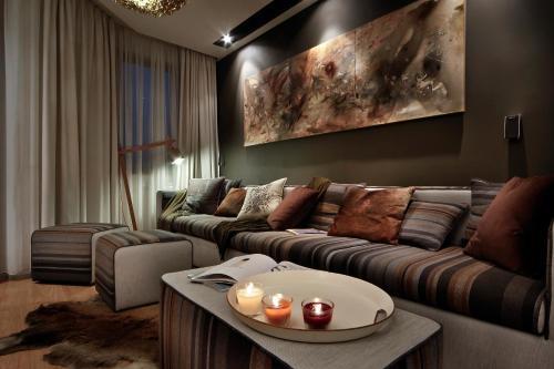 Iceberg Apartment 50