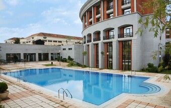 Hotel Azz M�rida Medea