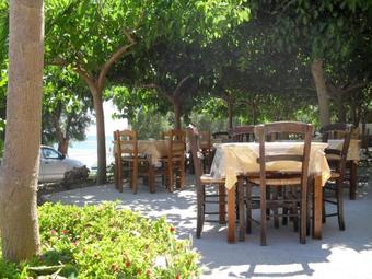 V&c Paradise Apartments