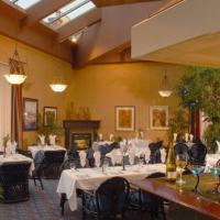 Hotel Coast Tsawwassen Inn