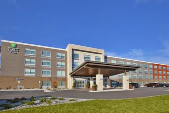 Hotel Holiday Inn Express & Suites Grand Rapids Airport North By Ihg