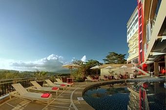 Grand Rocky Hotel
