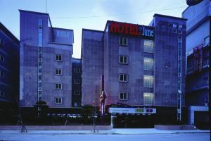 Incheon Airport Hotel June