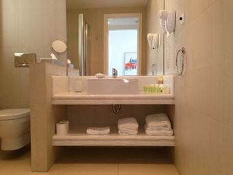 Hotel Archipelagos (superior)