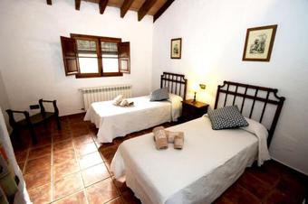 Holiday Home Alojamiento Rural Cortijo San Isidro