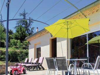 Three-bedroom Holiday Home In Aubenas