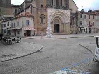 Le Lafayette Bar Hotel Restaurant