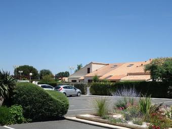 Apartamento Holiday Home Les Charmilles.6