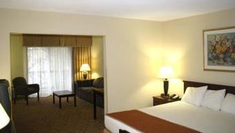 Sturbridge Host Hotel