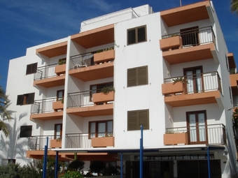 Apartamentos Llevant