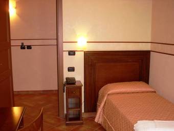 Hotel Feudo Degli Ulivi