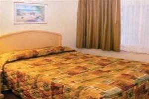 Hotel Relax Inn And Suites