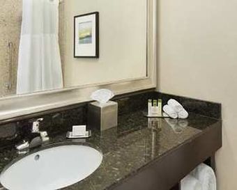 Doubletree Hotel Norwalk