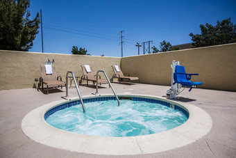 Hotel Comfort Suites