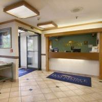Hotel Baymont Inn & Suites