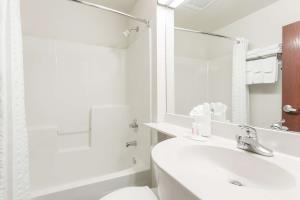 Hotel Microtel Inn & Suites