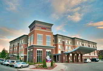 Hotel Cambria Suites