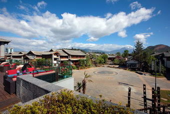 Hotel Crowne Plaza Lijang Ancient Town