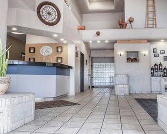 Hotel Comfort Suites