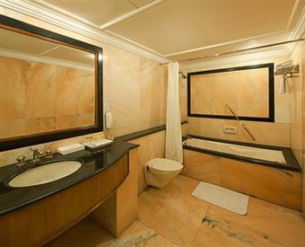 Hotel Mansingh Towers