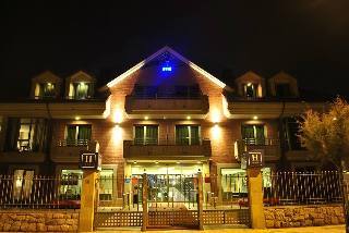 Maritimo Ris Apartamentos