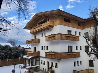 Hotel Der Dolomitenhof - Tristach