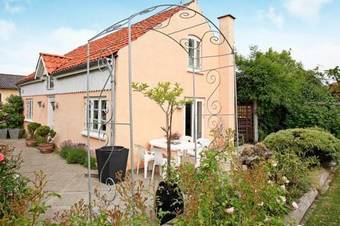 Two-bedroom Holiday Home In Juelsminde 9