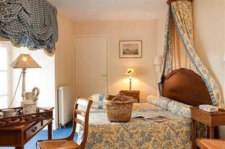 Hotel Chateau Colbert