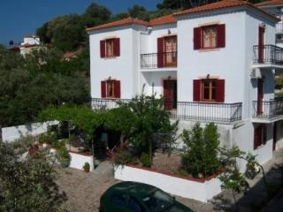 Hotel Anessis Studios