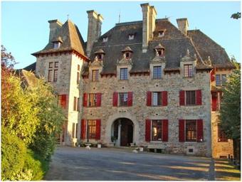 Hostal Ch�teau Du Doux- Holiday Apartments
