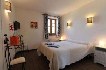 Posada Auberge La Cardabelle