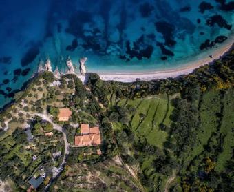 Lithalona Villas & Houses