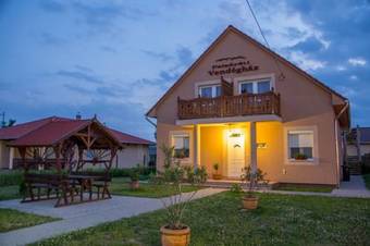 Hostal Fels?r�ti Vend�gh�z