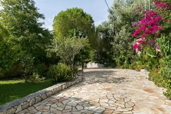 Hostal Odyssey Villas