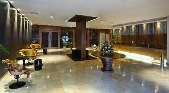 Hotel Royal Heights Resort Villas & Spa