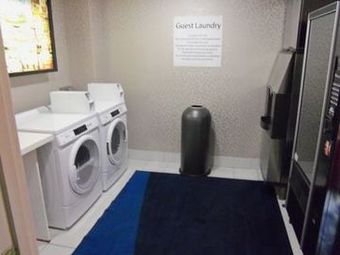 Holiday Inn Express Hotel & Suites Sanford