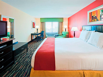 Holiday Inn Express Hotel And Suites Ft. Lauderdale Airport Cruise