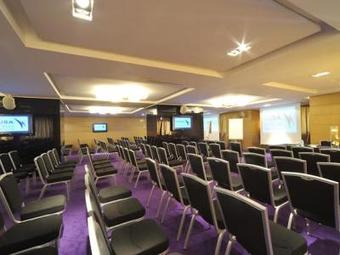 Hotel Husa Casablanca Plaza