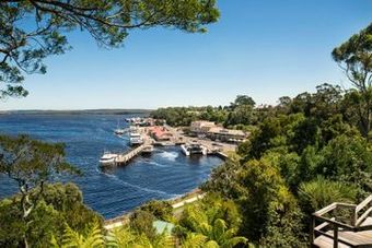 Hotel Strahan Village (hilltop Gdn)