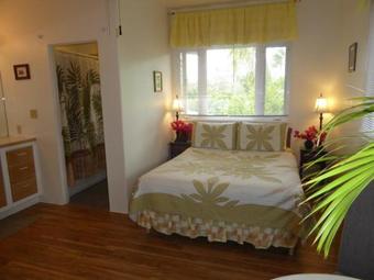 3br Condo On Beautiful Kailua Beach