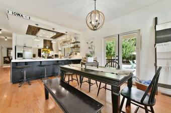 9412 Mervin Ave Home